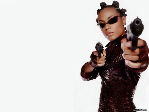 jada with gun